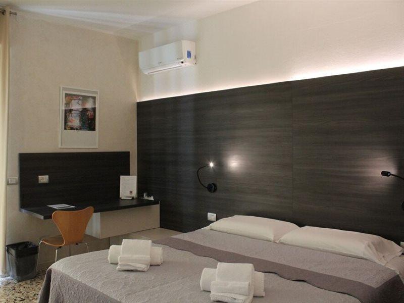 Solosonno Alojamento de Acomodação e Pequeno-almoço Lecco
